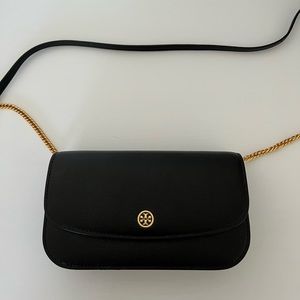 Black Tory Burch Robinson Convertible Shoulder Bag
